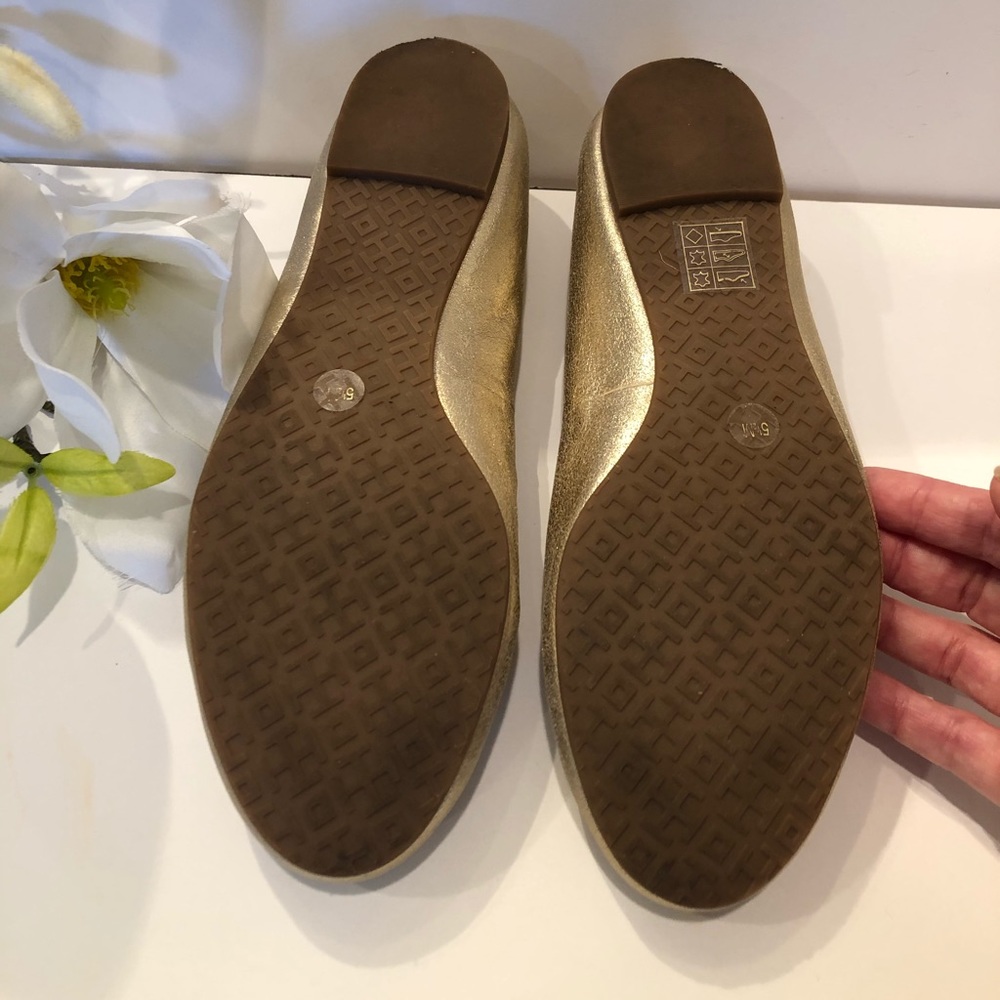 Tory Burch Louisa Gold & Tan Flats - Size 5.5 - Picture 6 of 6